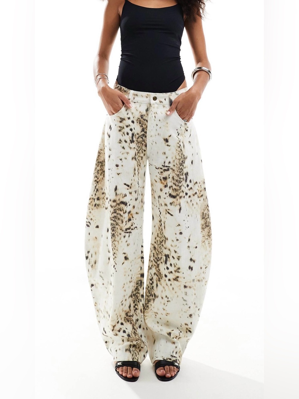 Brand New Lioness Ecru Snow Leopard Exaggerated Barrel Leg Jeans